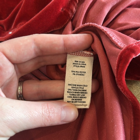 Soft Surroundings red velvet boyfriend tunic shirt PS - Picture 4 of 6